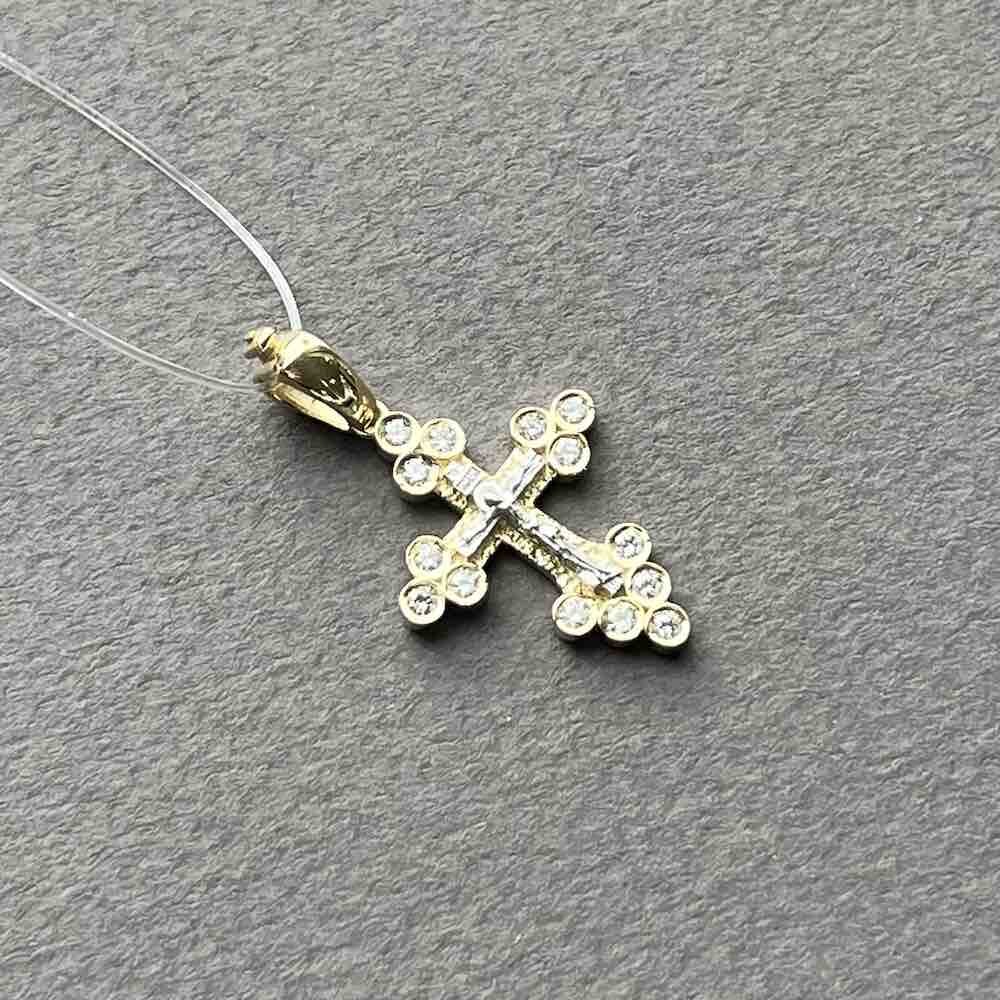 Купить Крест из желтого золота "Спаси и Сохрани" с бриллиантами (41584)