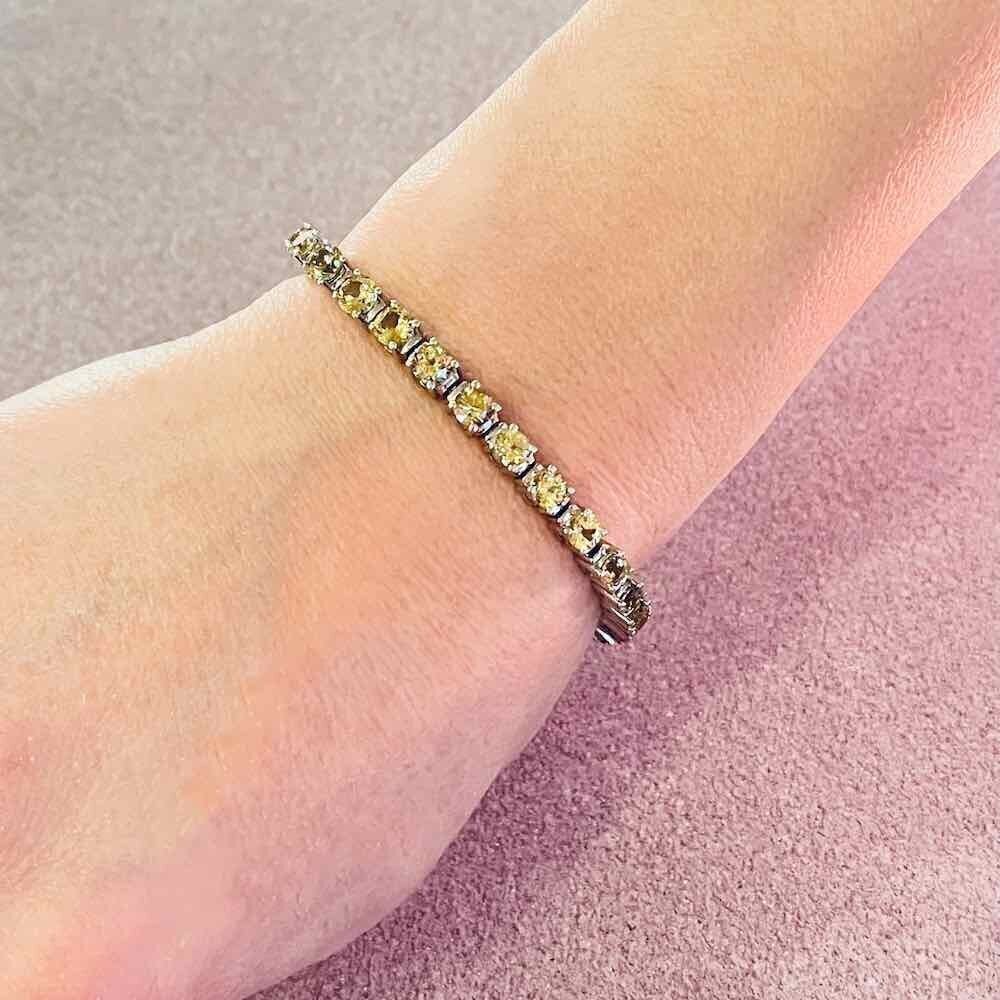 Купить Браслет из белого золота с сапфирами (11003)