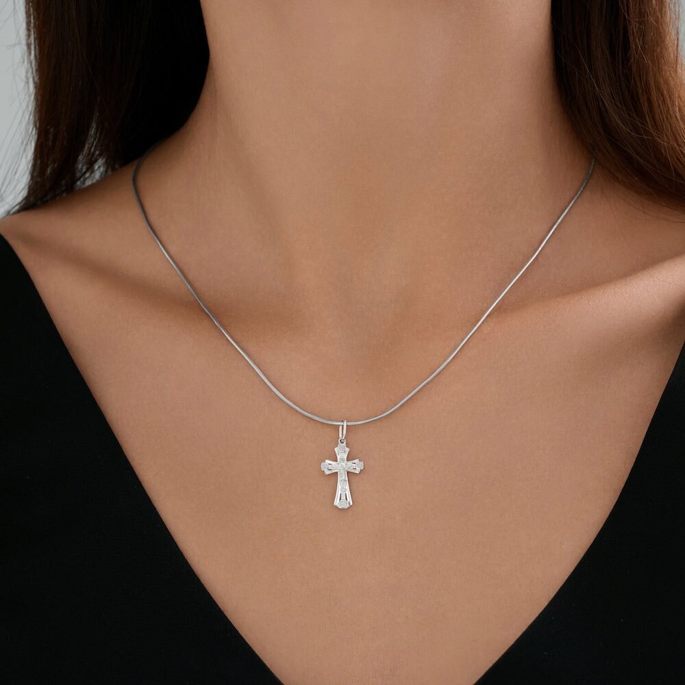 Купить Крест из белого золота "Спаси и Сохрани" (41552)