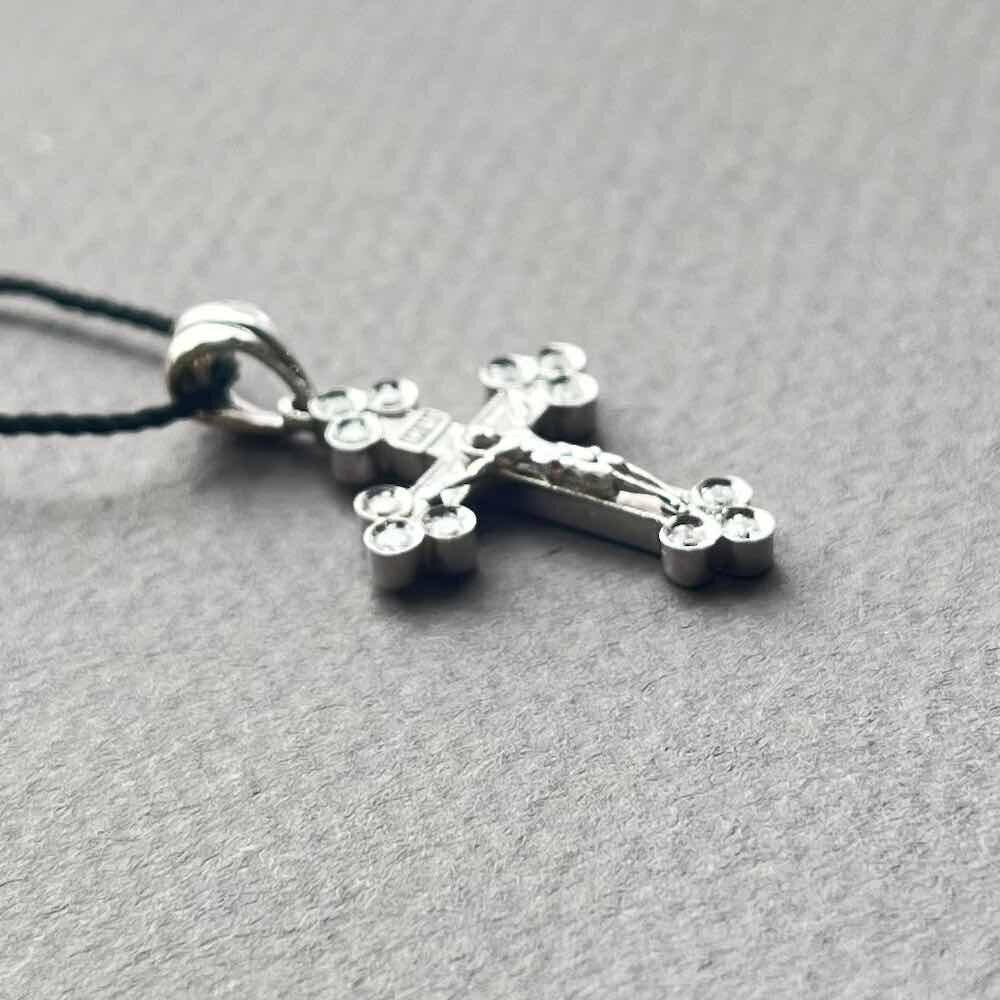 Купить Крест из белого золота "Спаси и Сохрани" с бриллиантами (41535)