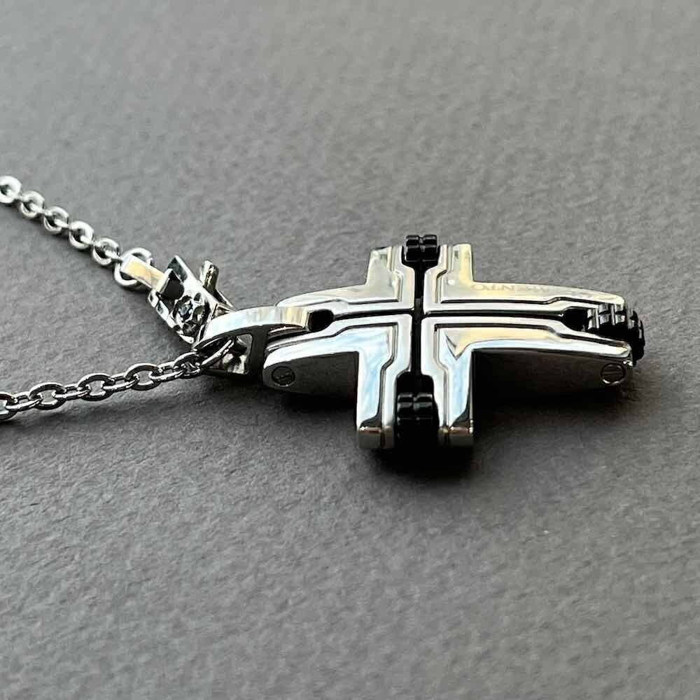Купить Колье из стали с подвеской в виде креста с сапфиром (43008)