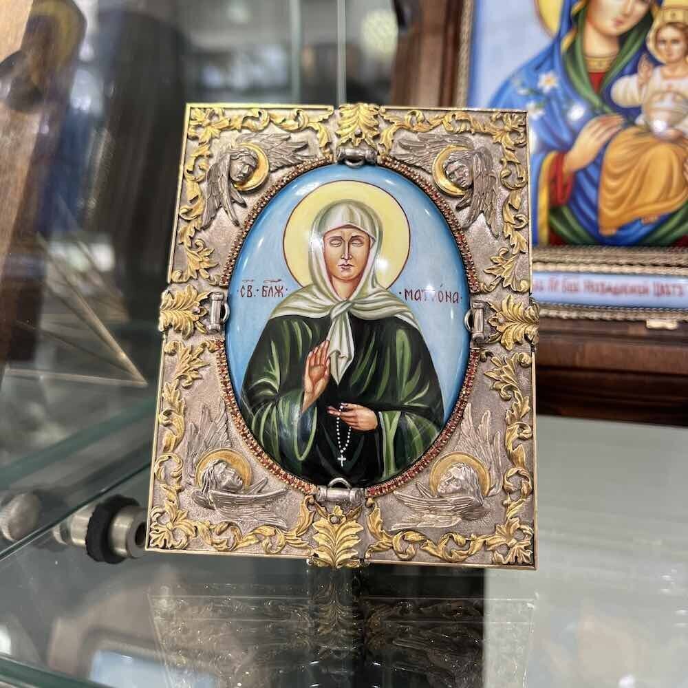 Купить Икона "Святая Матрона Московская" эмаль финифть (20602)