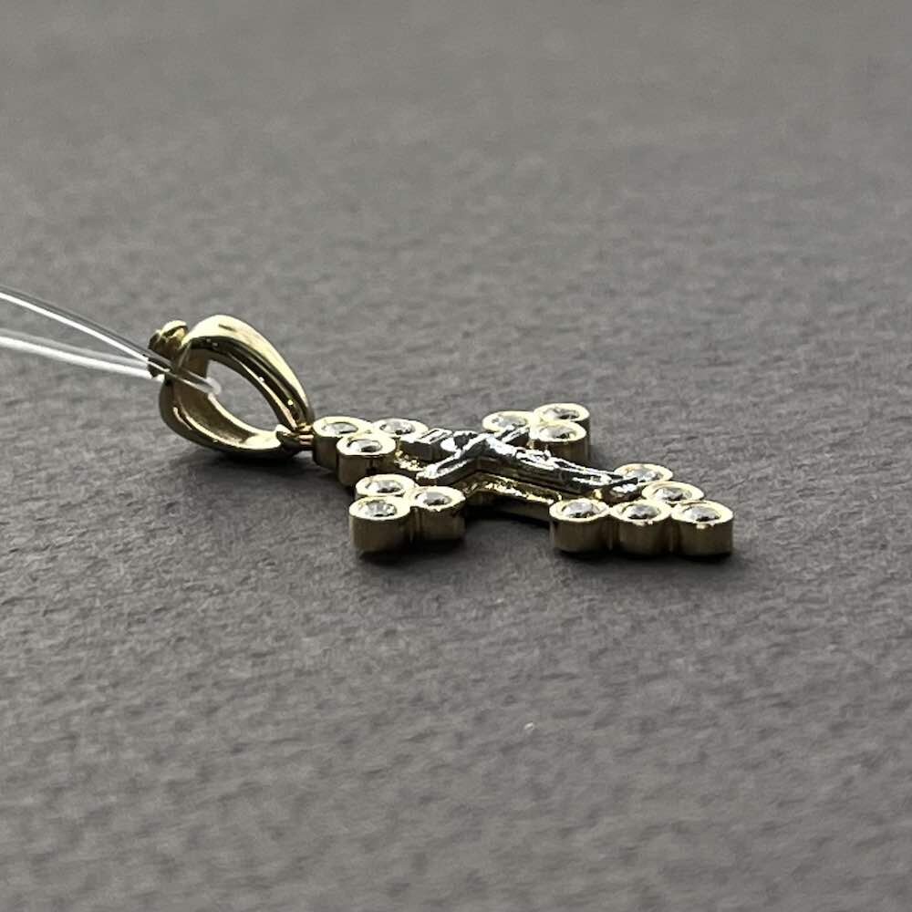 Купить Крест из желтого золота "Спаси и Сохрани" с бриллиантами (41584)