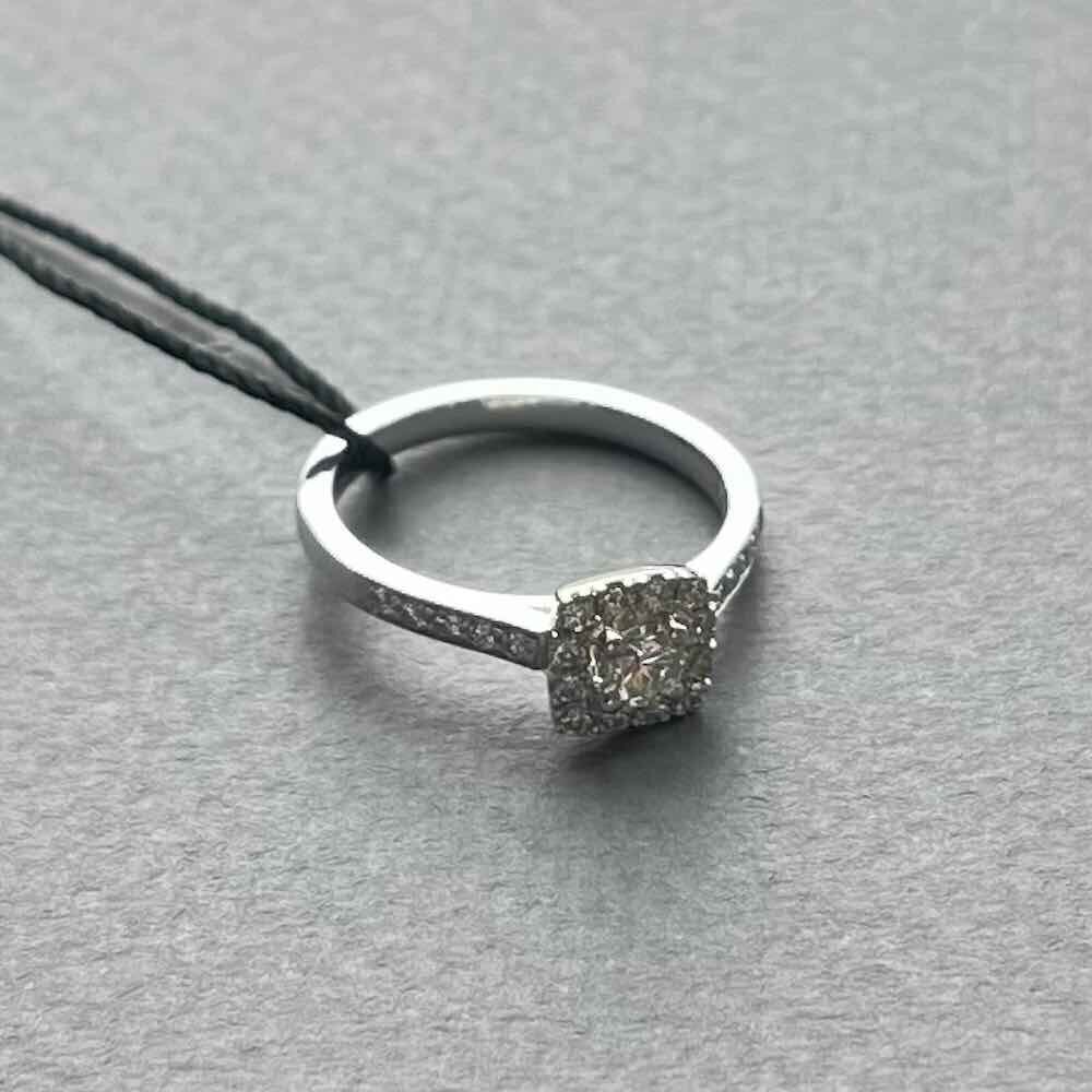 Купить Кольцо из белого золота "Спаси и Сохрани" с бриллиантами (31068)