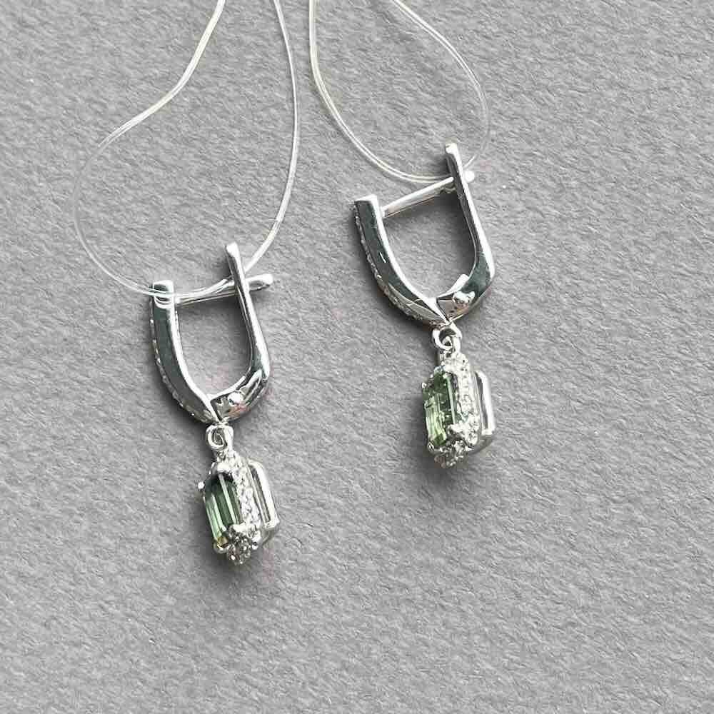 Купить Серьги из белого золота с турмалином и бриллиантами (71021)