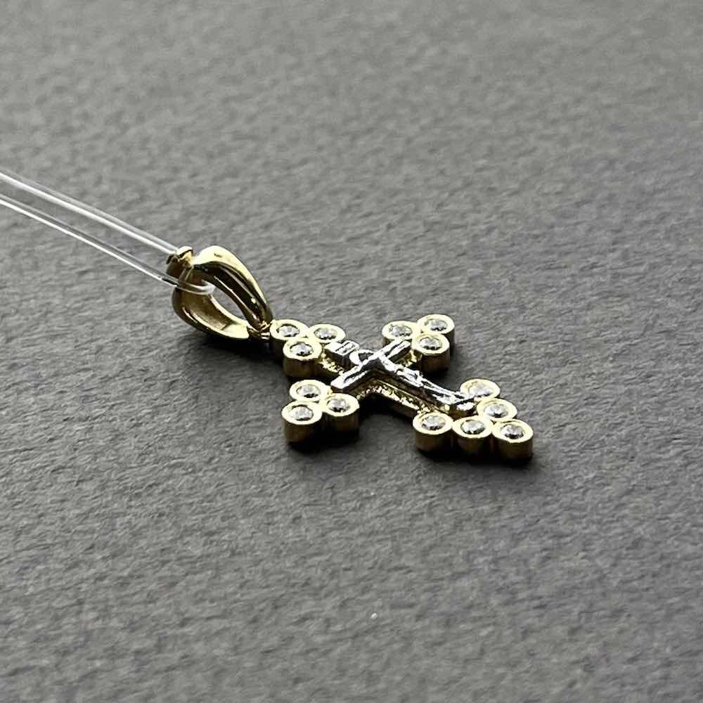 Купить Крест из желтого золота "Спаси и Сохрани" с бриллиантами (41584)