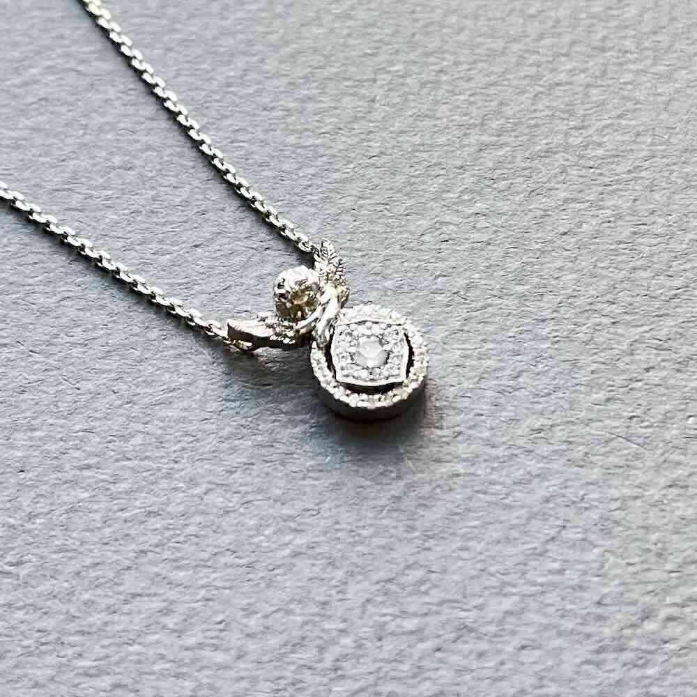 Купить Образ из белого золота "Ангелок" с бриллиантами на цепочке (51076)