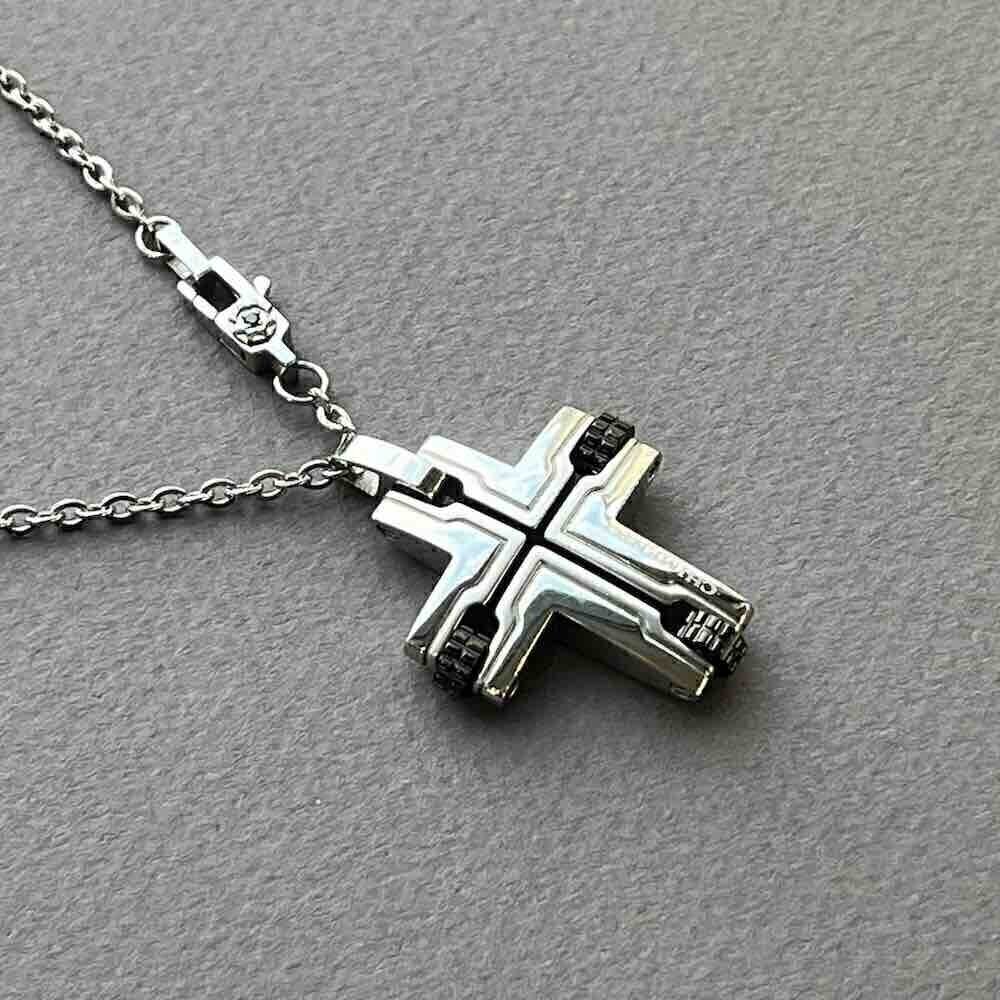 Купить Колье из стали с подвеской в виде креста с сапфиром (43008)