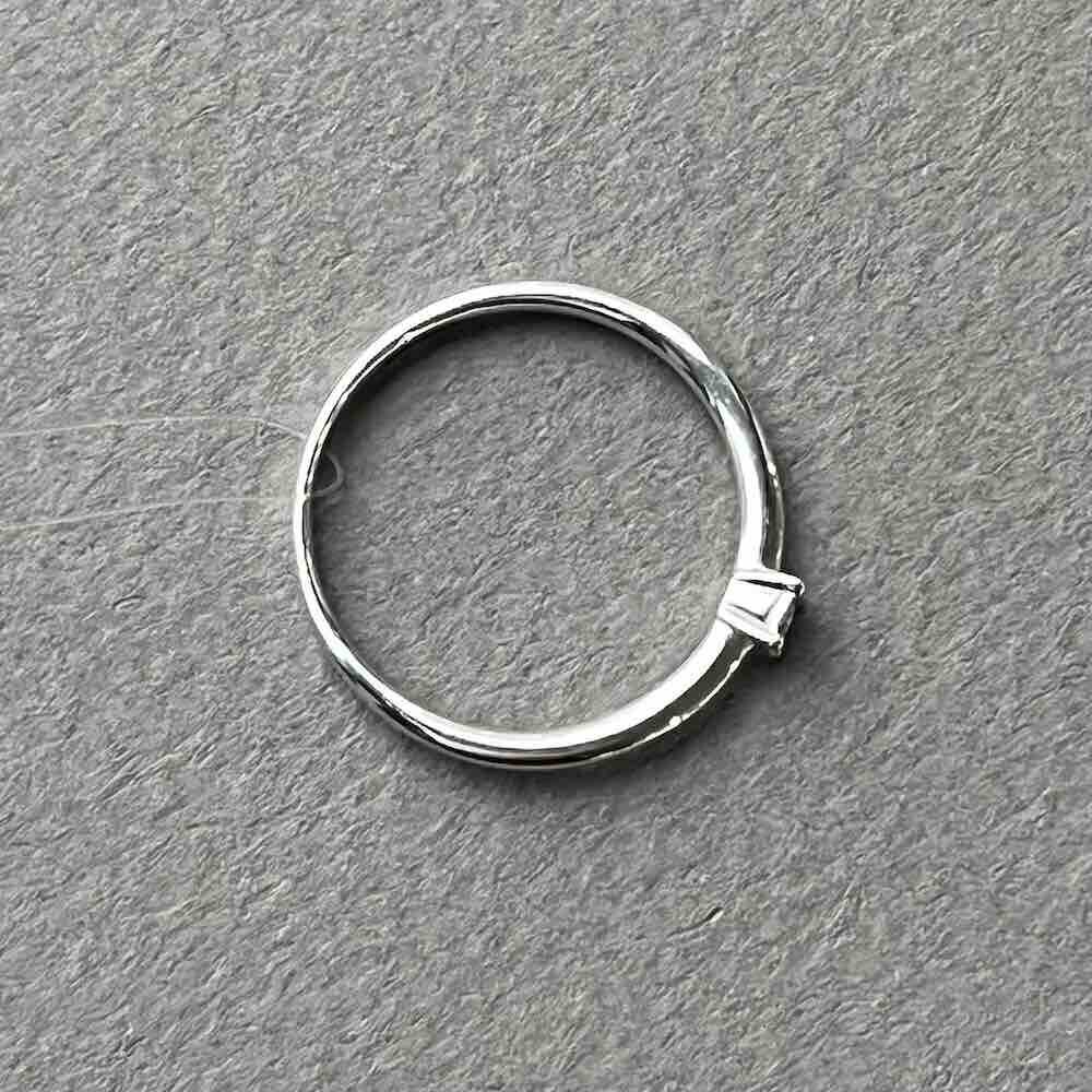 Купить Кольцо из белого золота с бриллиантом (31002)