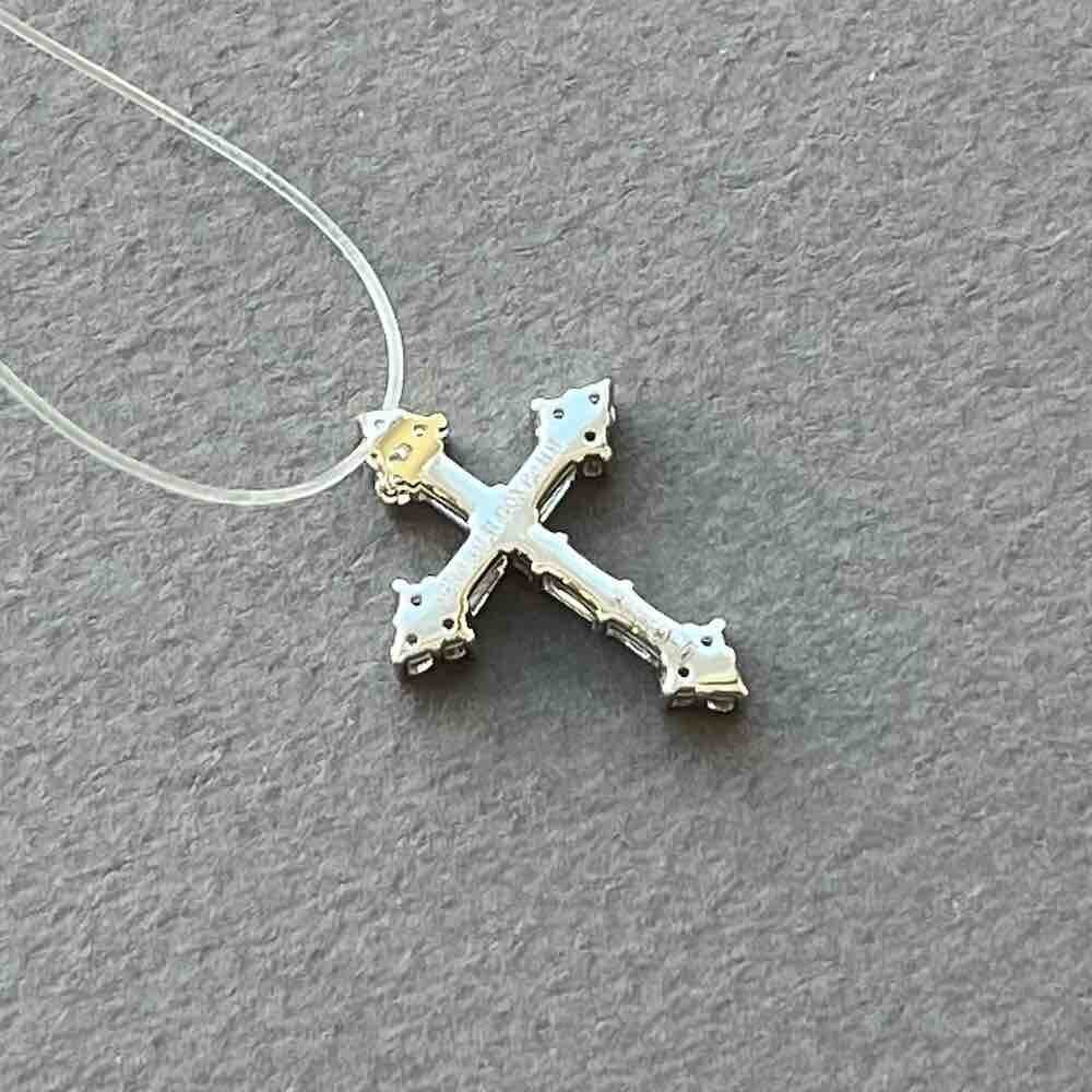 Купить Крест из белого золота "Спаси и Сохрани" с бриллиантами (41579)