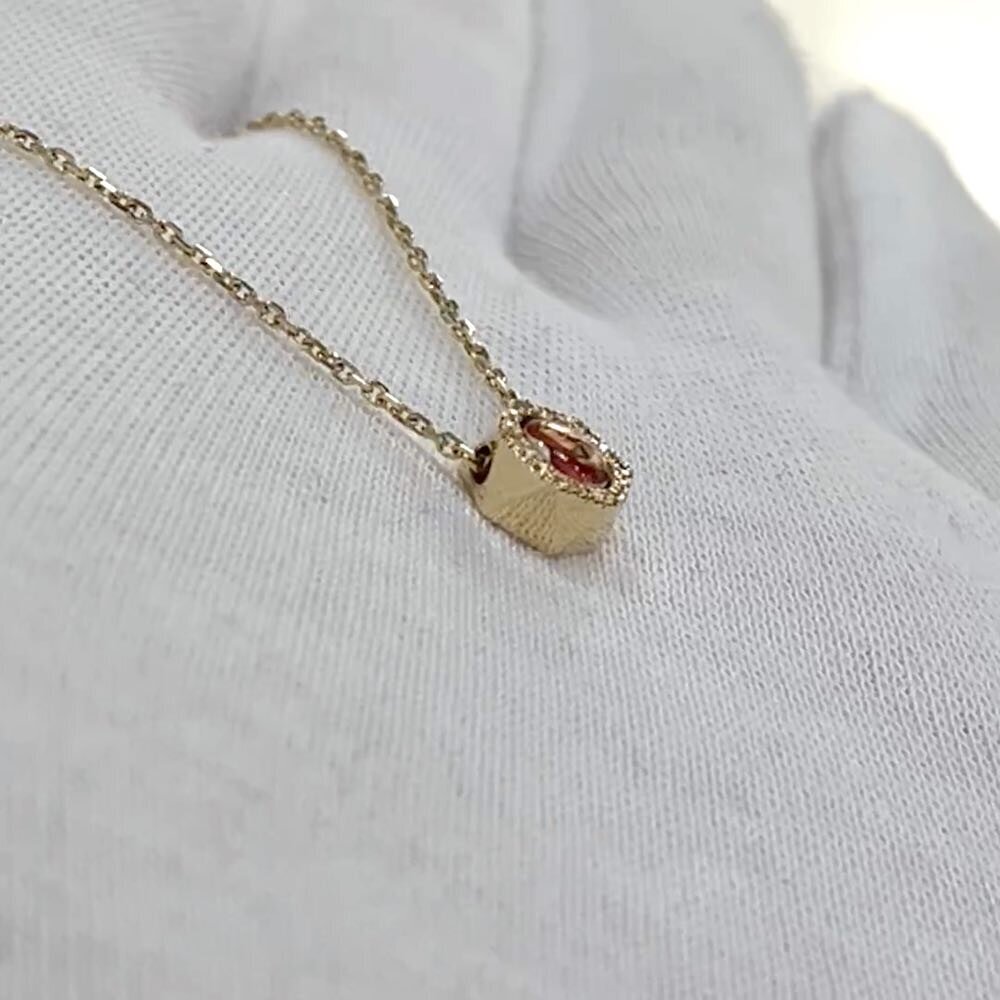 Купить Образ из желтого золота "Божия Матерь Казанская" с бриллиантами на цепочке (51059)