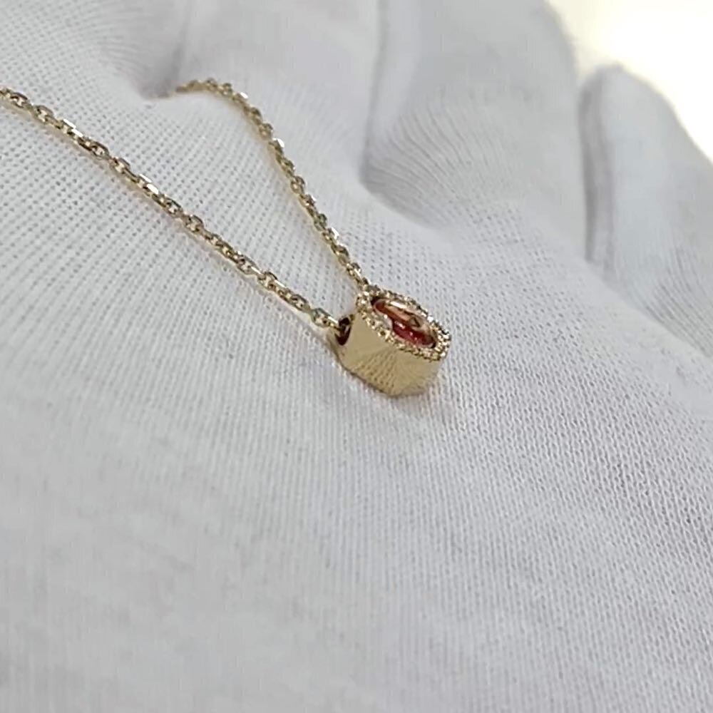 Купить Образ из желтого золота "Божия Матерь Казанская" с бриллиантами на цепочке (51059)