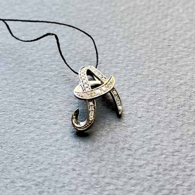 картинка Подвеска из белого золота "Буква А" с бриллиантами (51036) 