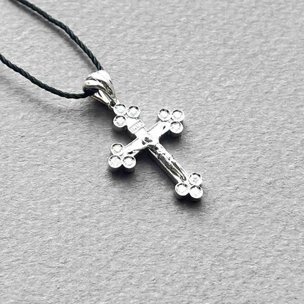 Купить Крест из белого золота "Спаси и Сохрани" с бриллиантами (41535)