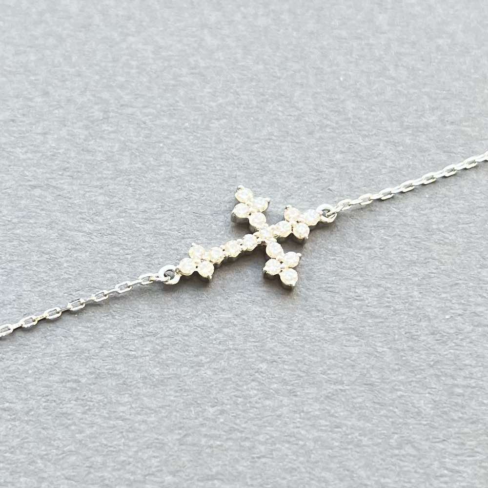 Браслет из белого золота "Крест" с бриллиантами (11010)