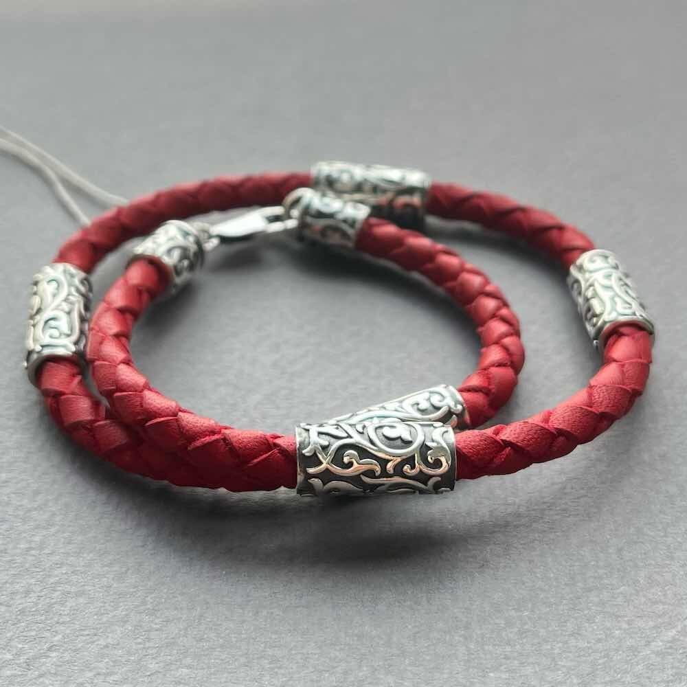 Купить Браслет из кожи и серебра "Византийский узор" (12294)