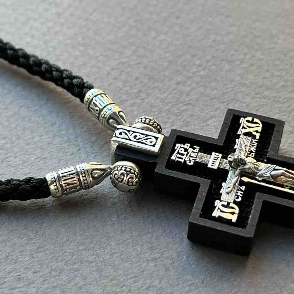 Купить Крест из дерева граб и серебра "Святой Николай Чудотворец" на гайтане (42817)