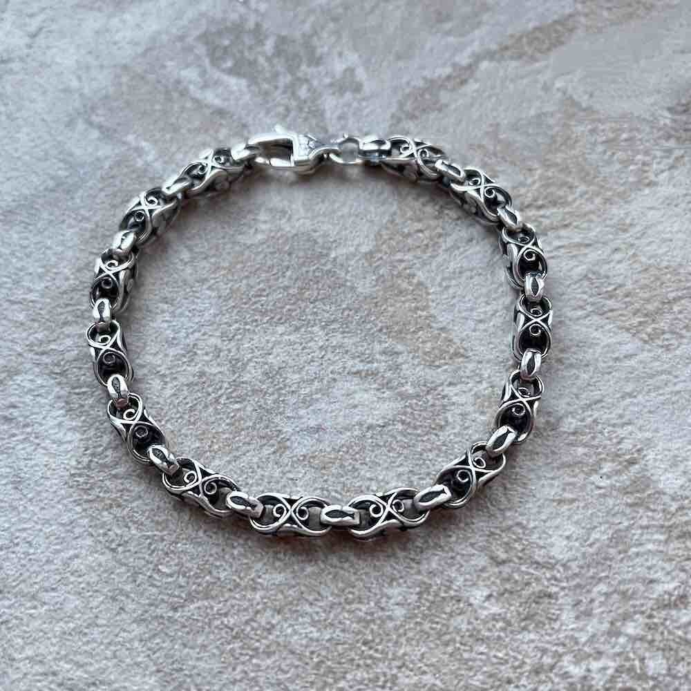 Купить Браслет литой из серебра с символом "IXTIS" (12229)