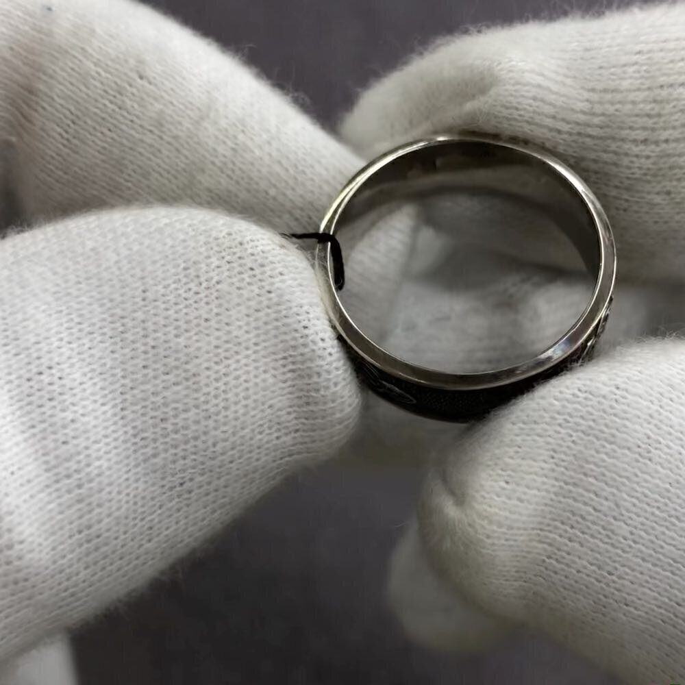 Купить Кольцо из серебра "Спаси и Сохрани" (32200)