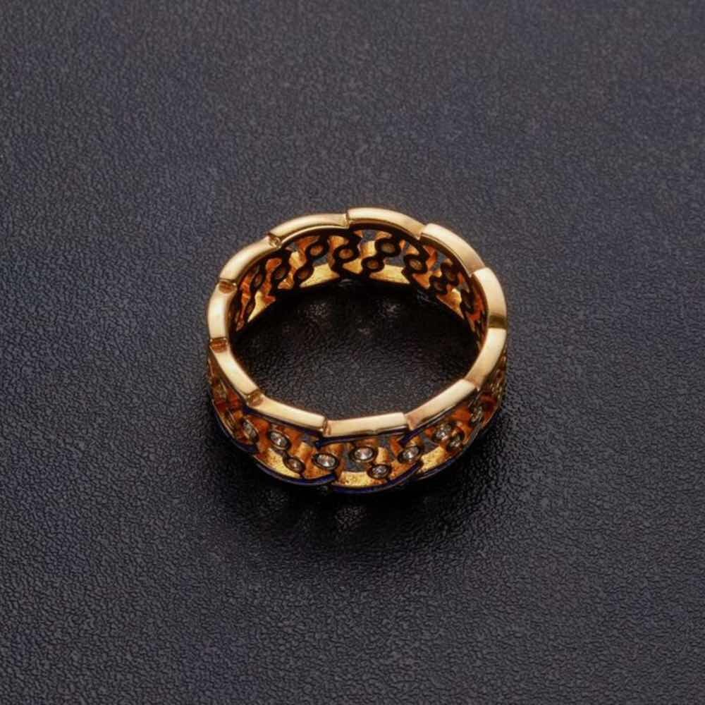 Купить Кольцо из серебра "Спаси и Сохрани" с фианитами (32308)