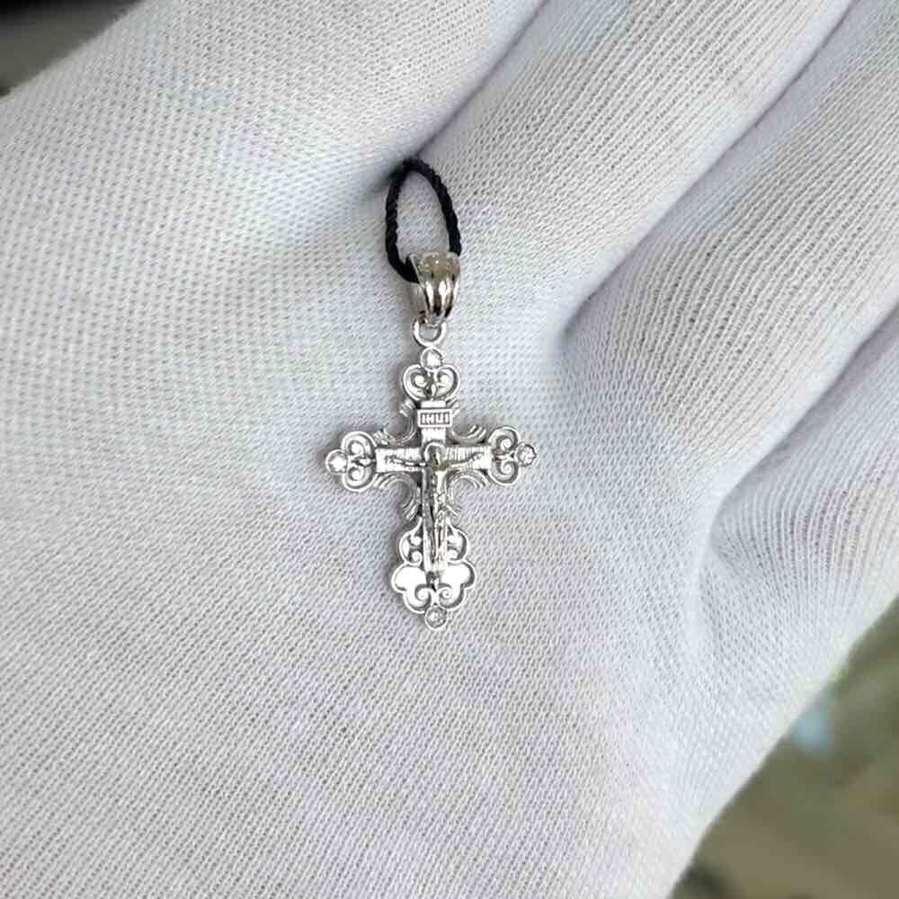 Купить Крест из белого золота "Спаси и Сохрани" с бриллиантами (41479)