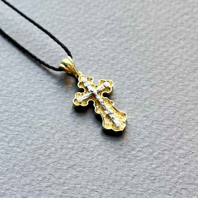 картинка Крест из желтого золота "Спаси и Сохрани" с бриллиантами (41370) 