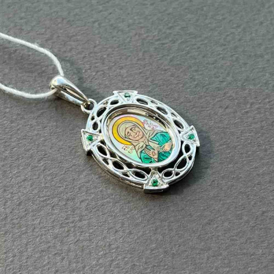 картинка Образ из белого золота "Святая Матрона Московская" с изумрудами (51112) 