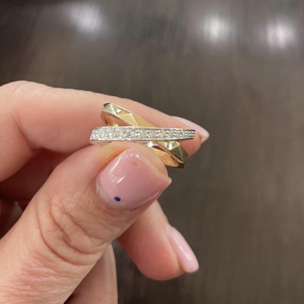 Купить Кольцо из белого и желтого золота "Спаси и Сохрани" с бриллиантами (31045)