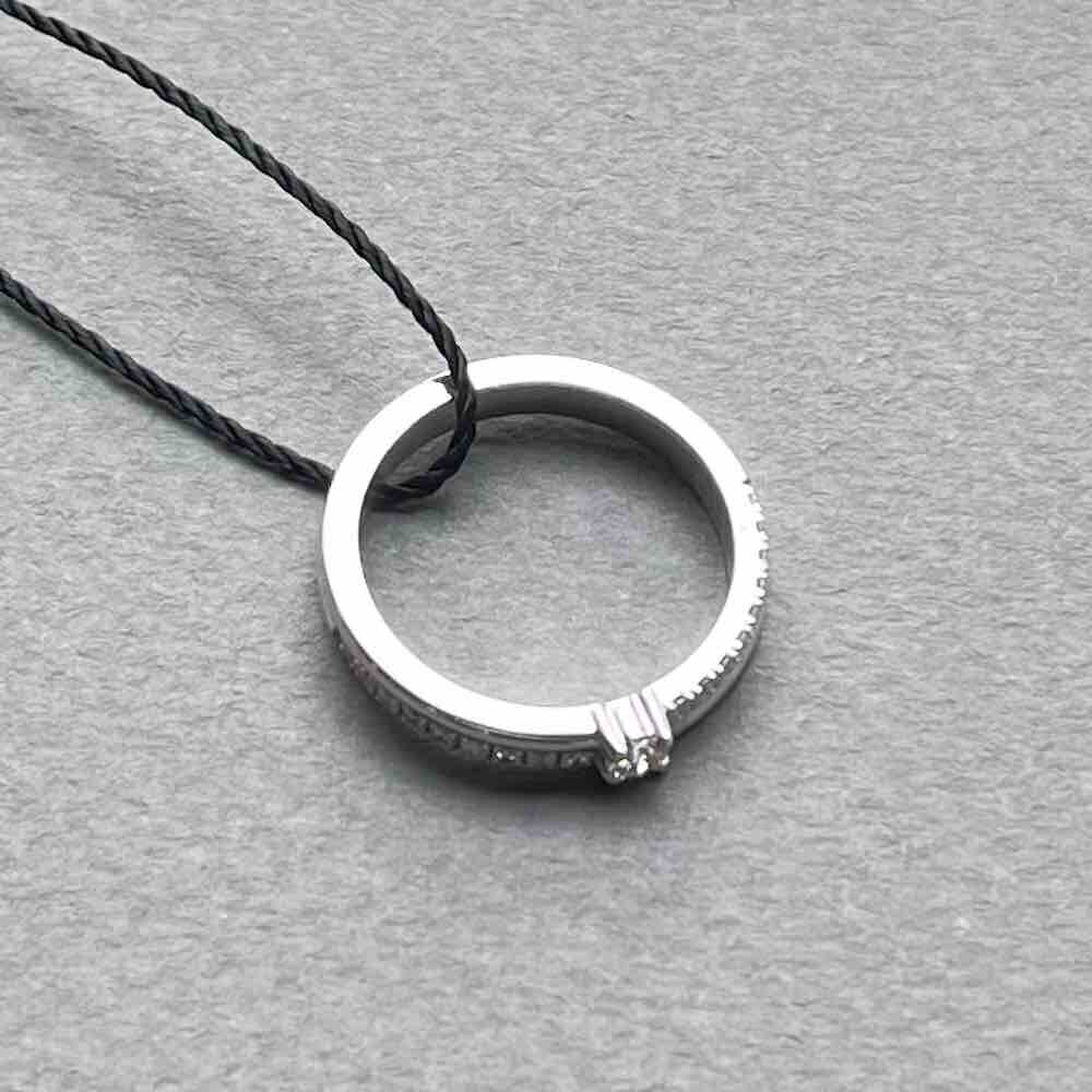 Купить Кольцо из белого золота "Спаси и Сохрани" с бриллиантами (31070)