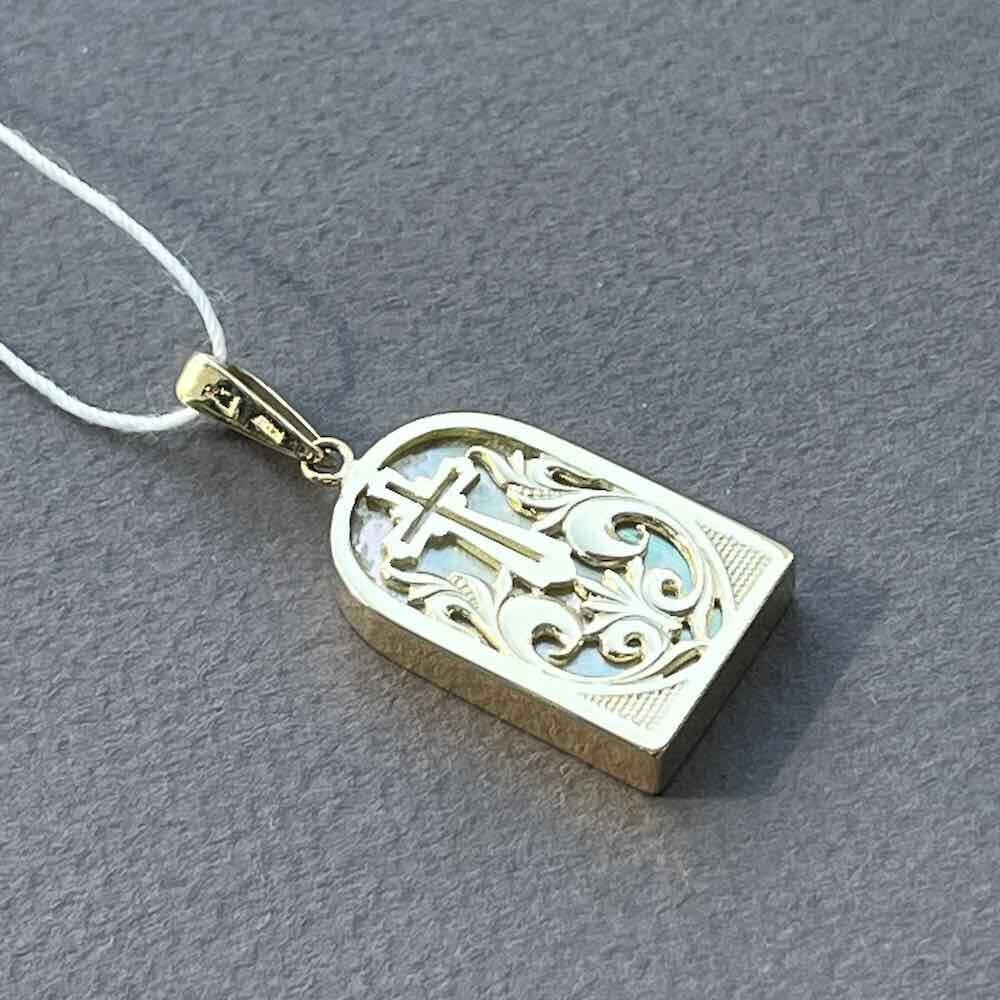 Купить Образ из красного золота "Спаситель" с перламутром (51114)