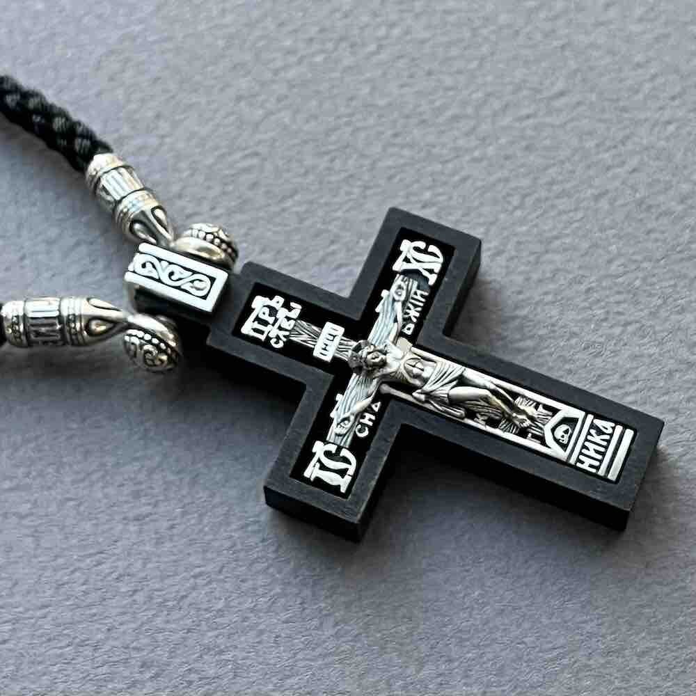 Купить Крест из дерева граб и серебра "Святой Николай Чудотворец" на гайтане (42816)