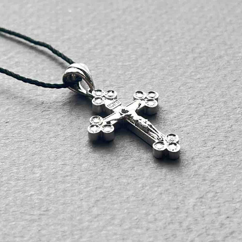 Купить Крест из белого золота "Спаси и Сохрани" с бриллиантами (41535)