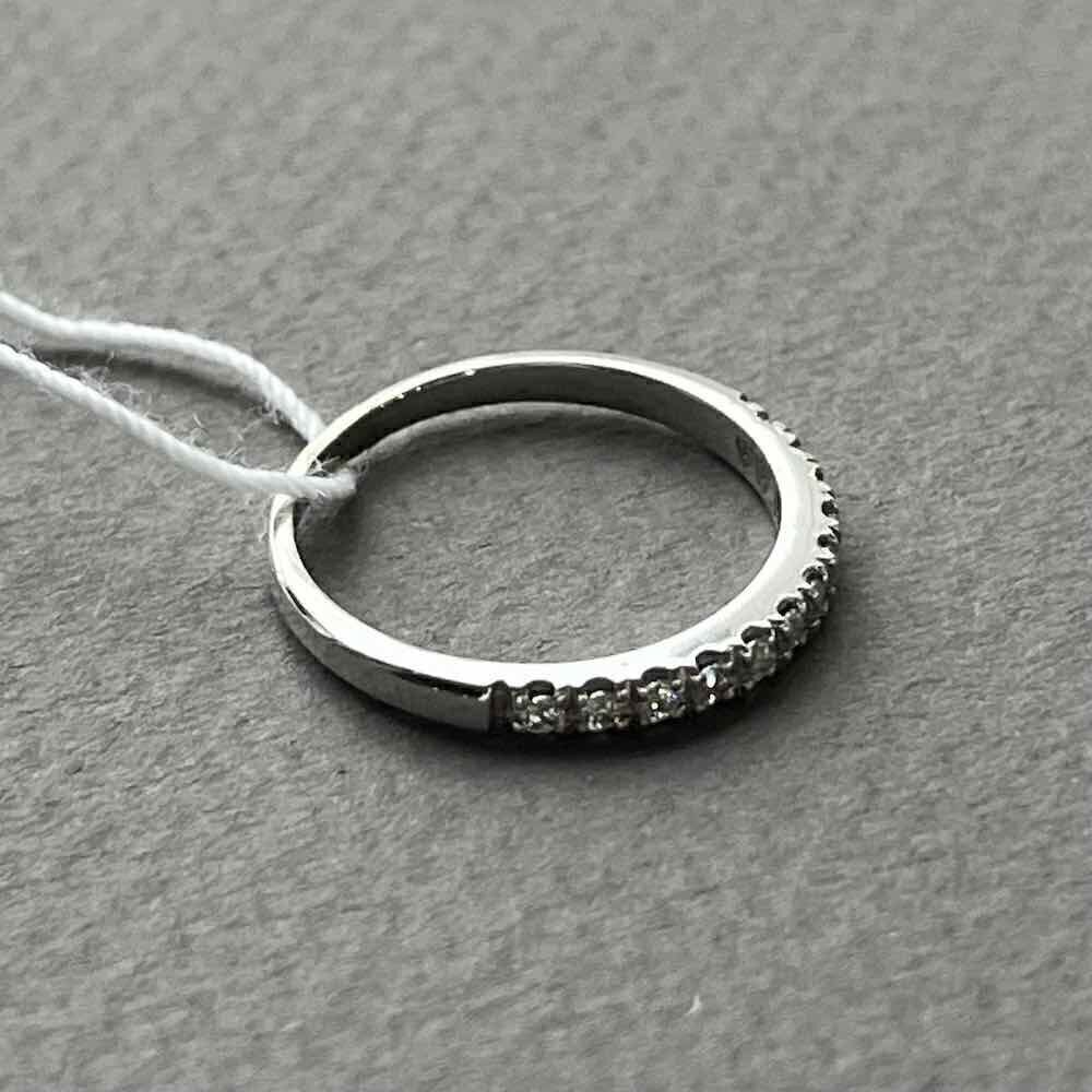 Купить Кольцо из белого золота "Спаси и Сохрани" с фианитами (31043)