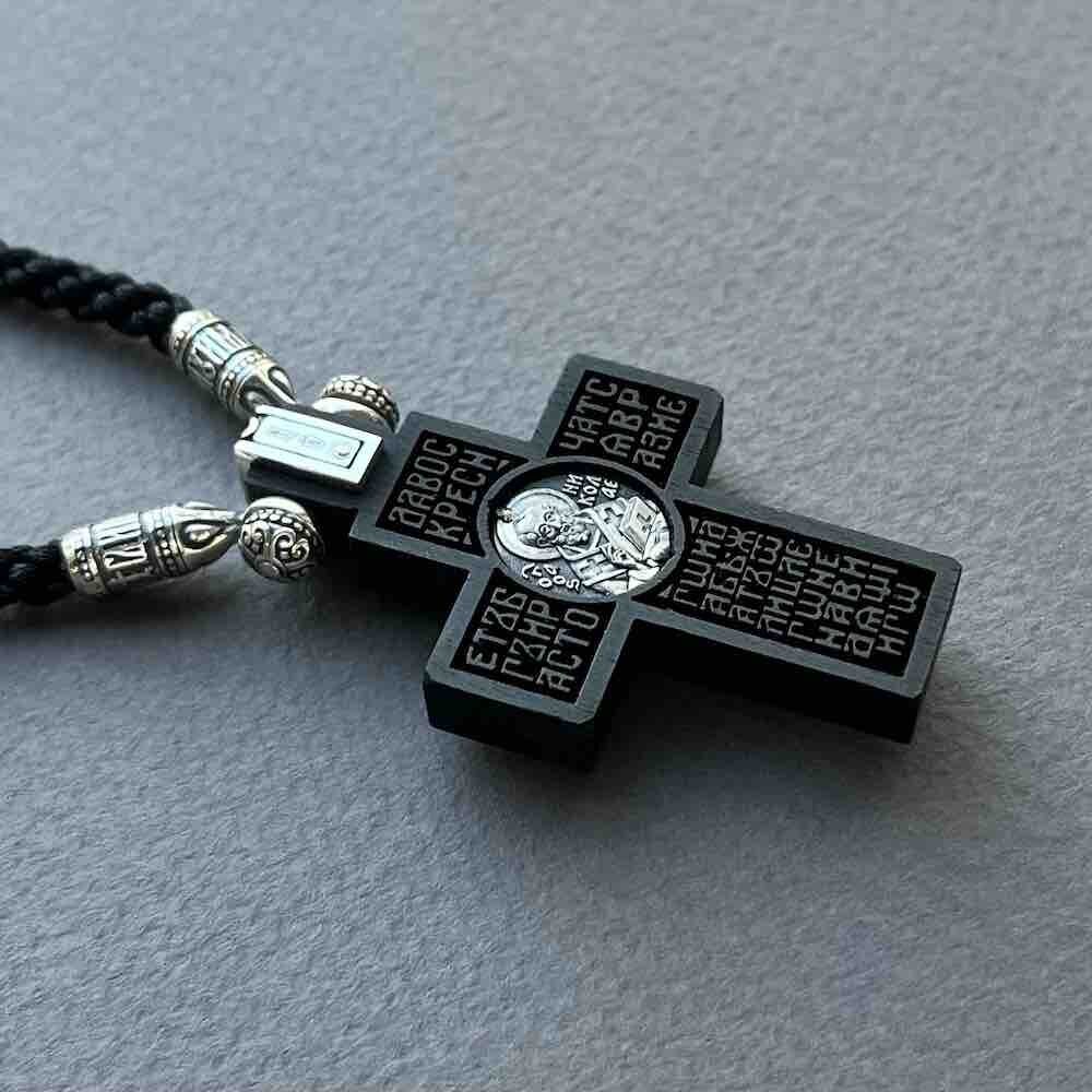 Купить Крест из дерева граб и серебра "Святой Николай Чудотворец" на гайтане (42815)