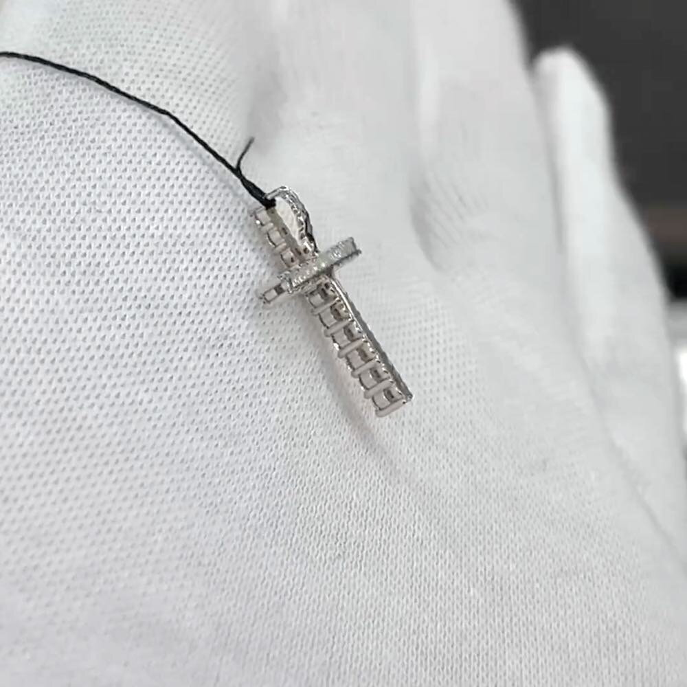 Купить Крест из белого золота "Спаси и Сохрани" с бриллиантами (41201)