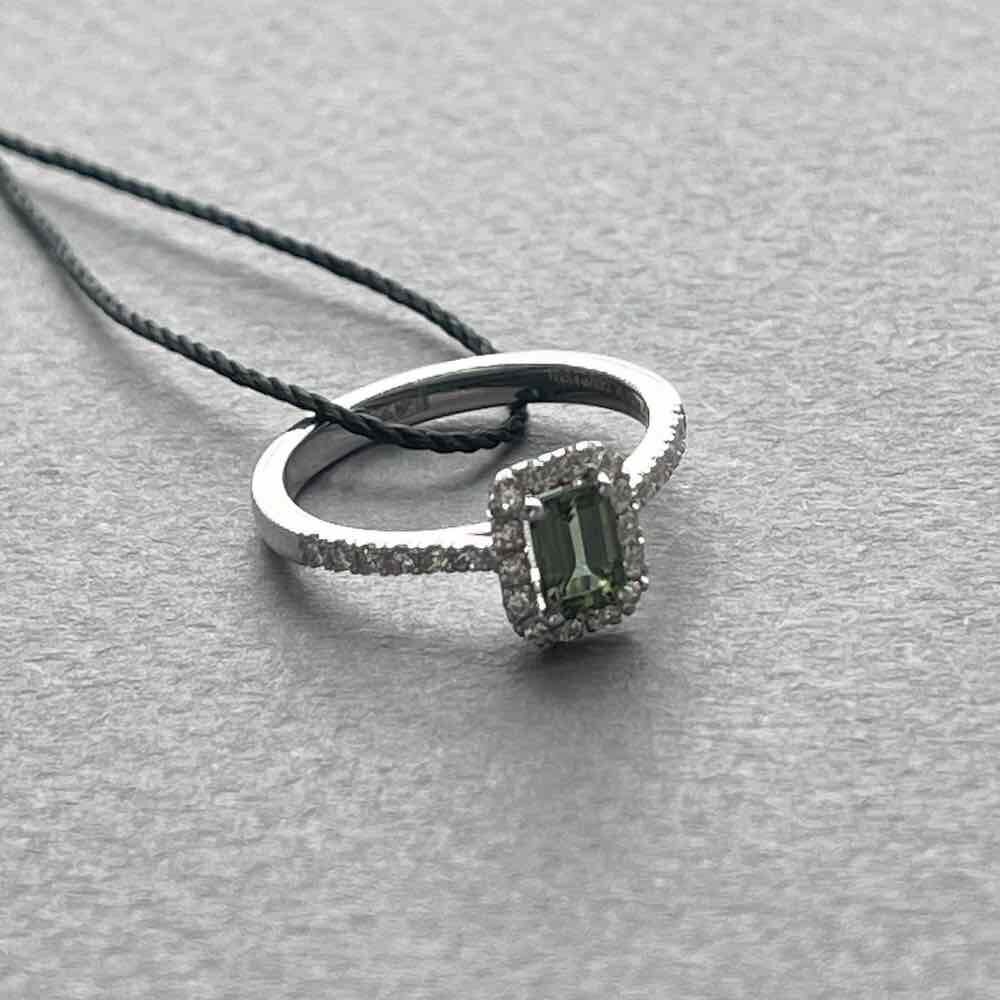 Купить Кольцо из белого золота "Спаси и Сохрани" с турмалином и бриллиантами (31069)