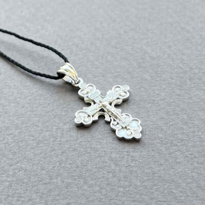 картинка Крест из белого золота "Спаси и Сохрани" с бриллиантами (41479) 