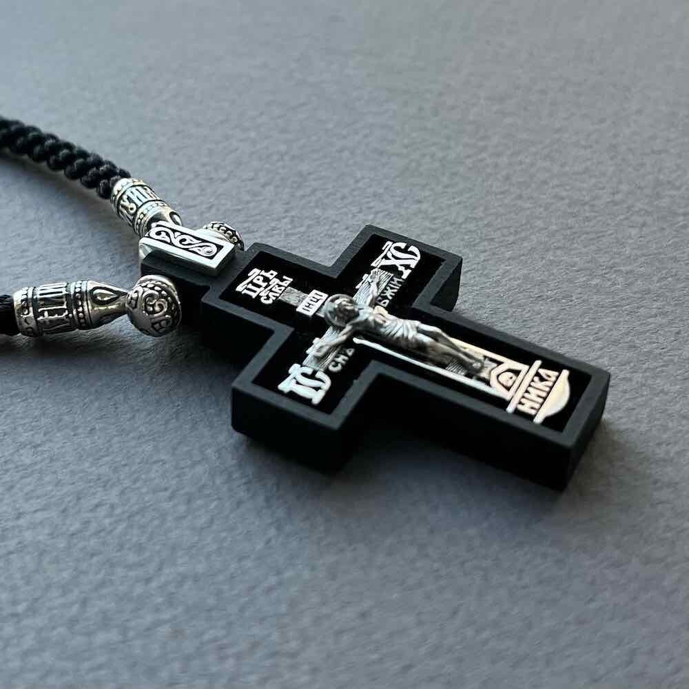 Купить Крест из дерева граб и серебра "Святой Николай Чудотворец" на гайтане (42815)