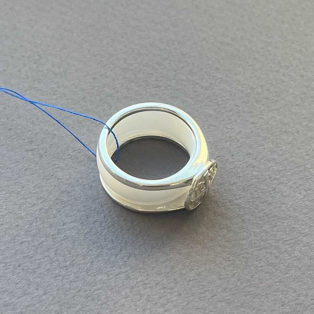 Купить Кольцо разборное из серебра "НИКА" вставка керамика (32379)