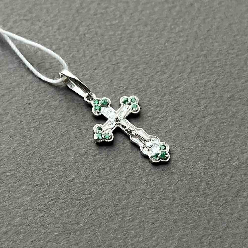 Купить Крест из белого золота "Спаси и Сохрани" с изумрудами (41527)