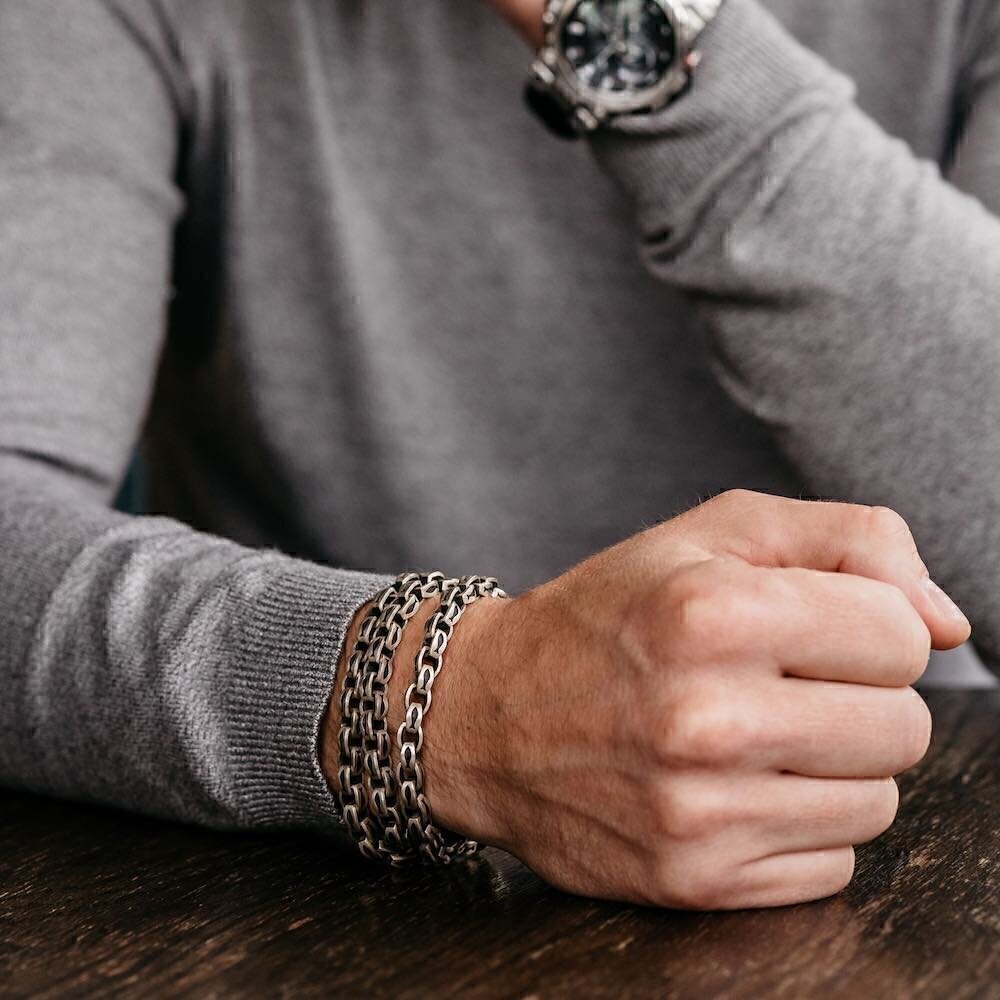 Купить Браслет литой из серебра "IXTIS" (12225)