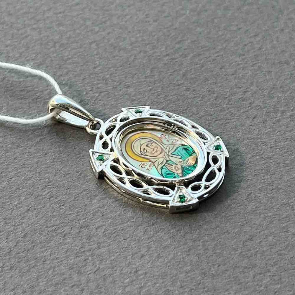 Купить Образ из белого золота "Святая Матрона Московская" с изумрудами (51112)