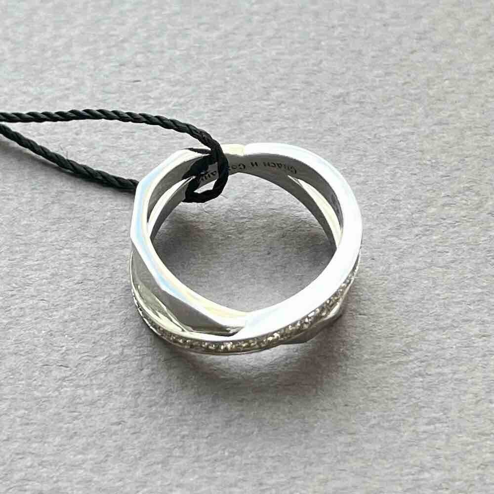 Купить Кольцо из белого золота "Спаси и Сохрани" с бриллиантами (31049)