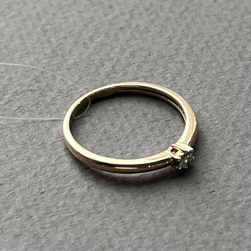 Купить Кольцо из красного золота с бриллиантом (31001)